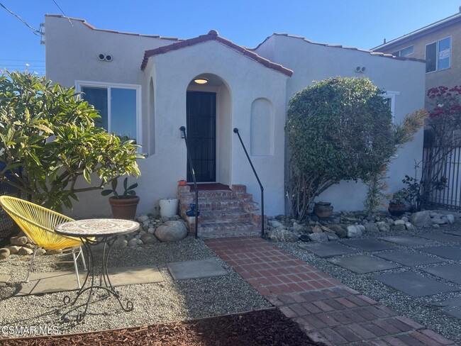 Photo - 341 S Ave 56