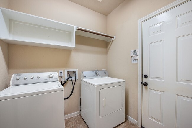 Photo - 158 Rocky Point Dr