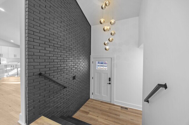 Photo - 8625 Cedarbrook Dr