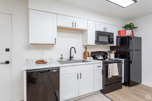 1BR, 1BA - 600SF Augusta - Cocina