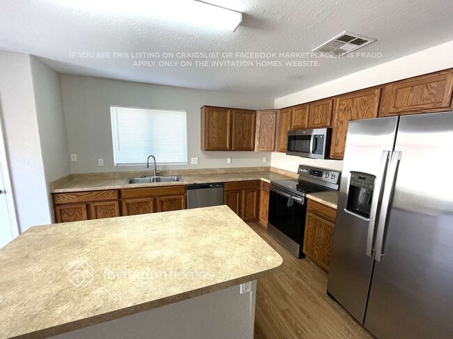 Photo - 23440 W Mohave St