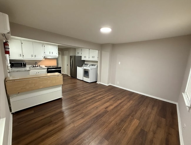 Photo - 20 Burgess Ave