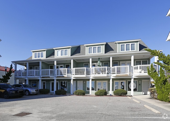 Photo - 5016 E Oak Island Dr Apartments