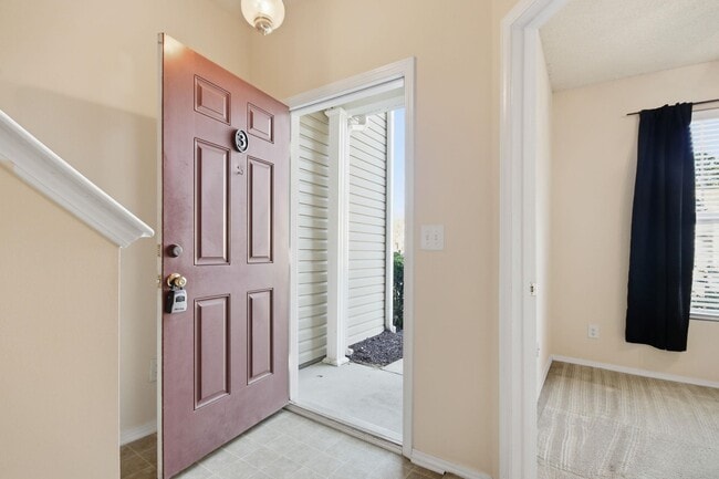 Photo - 113 Olde Towne Way