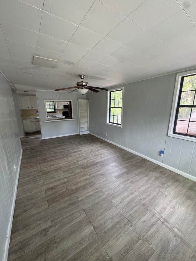 7107 Arlet Dr Unit 3