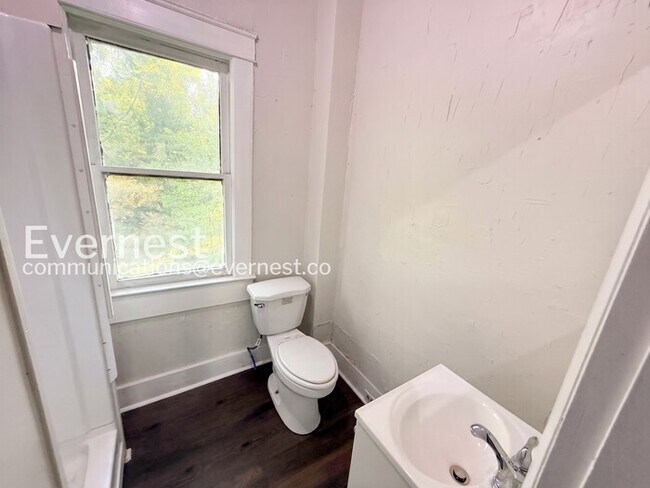 Photo - 222 73rd St N