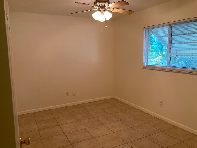 Photo - 1344 SE 1st Pl