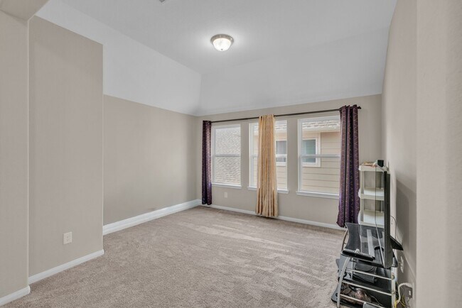 Photo - 2030 Woodland Pine Ct