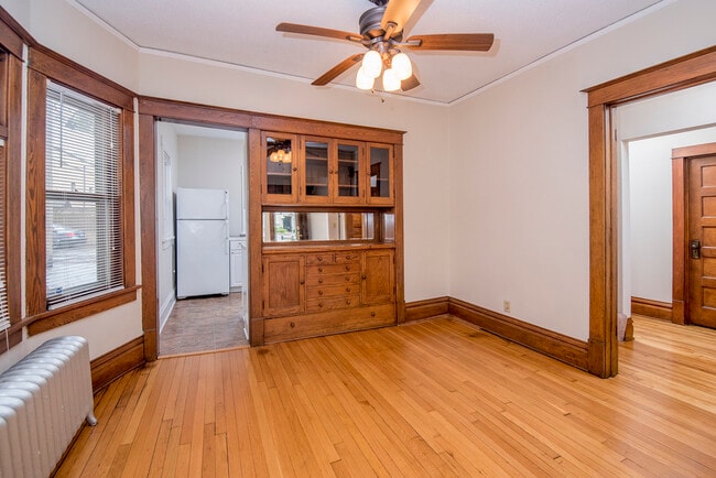 Photo - 1623 Selby Avenue