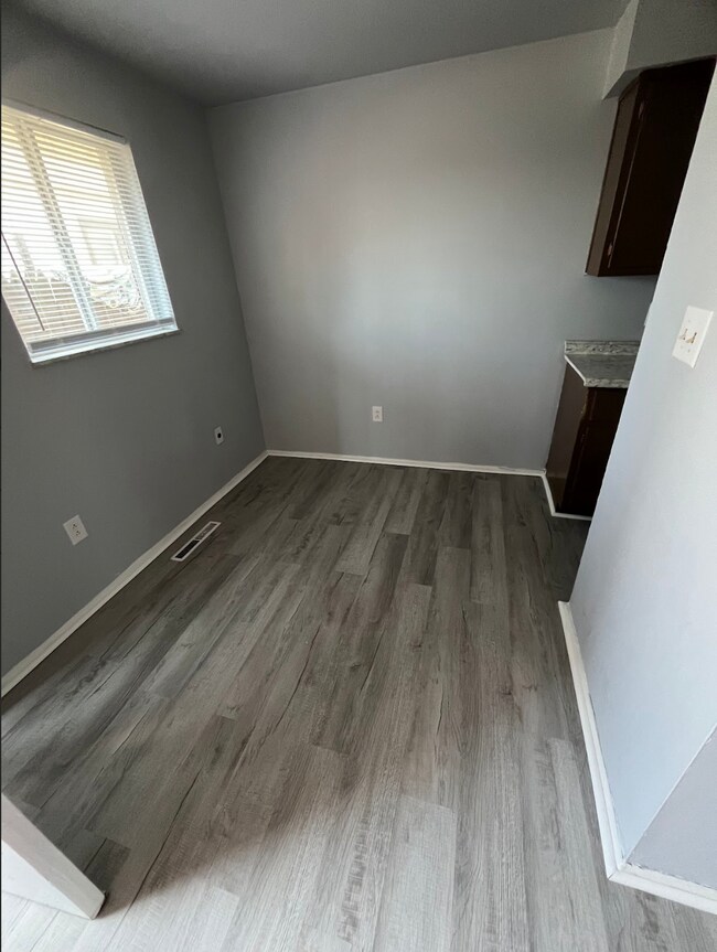 564 Brandt St Unit 2