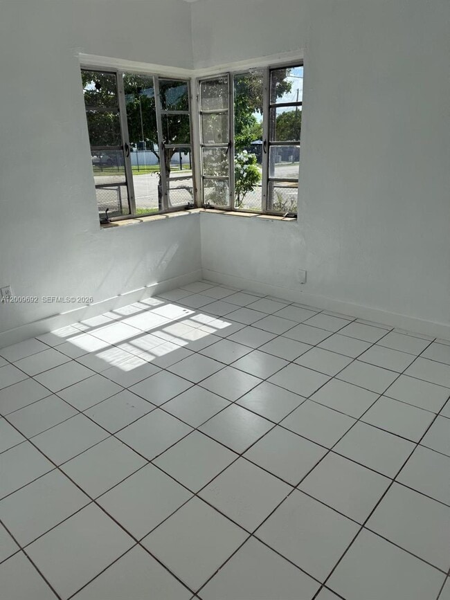 Photo - 3100 SW 13th St