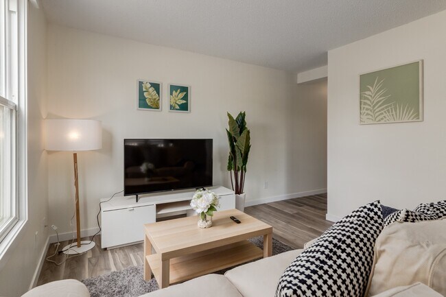 Photo - Bowness Complex