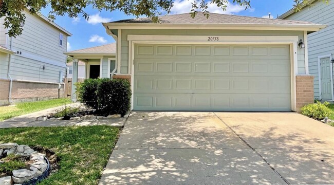 Photo - 20758 Cypress Crescent Ln House