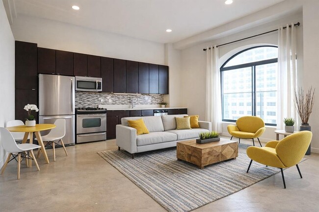 Building Photo - 507 Sabine St Unit 704