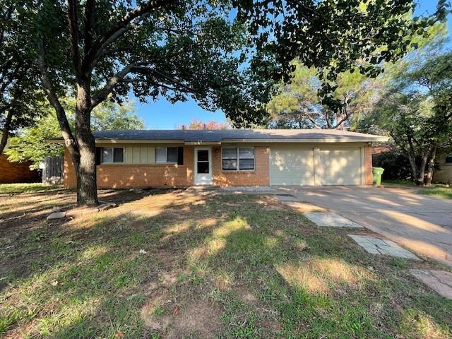 Photo - 1329 Harrison Ln