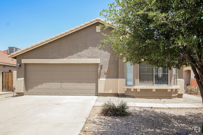 Building Photo - 1302 E Vernoa St Rental