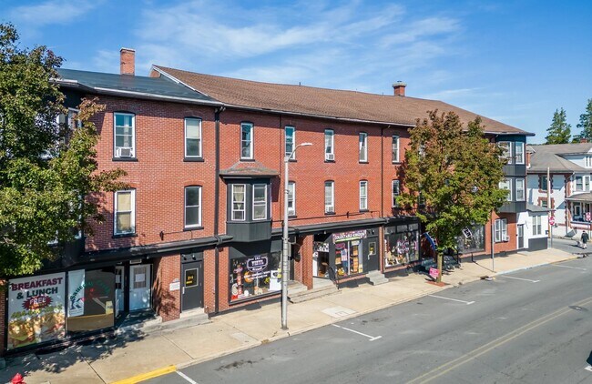 Photo - Kutztown Crashpads