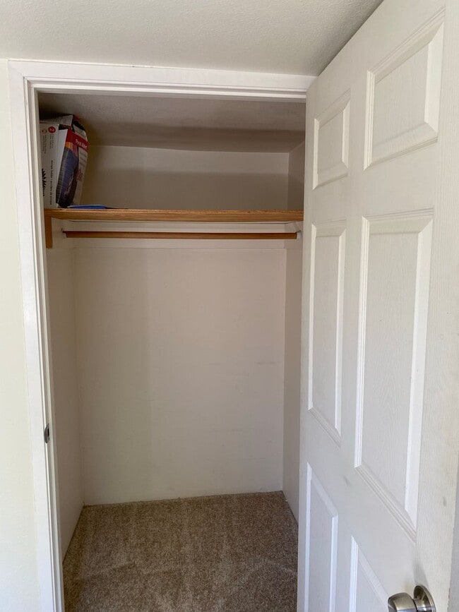 Photo - Lewis & Clark Law Students ONLY Unit Room 5