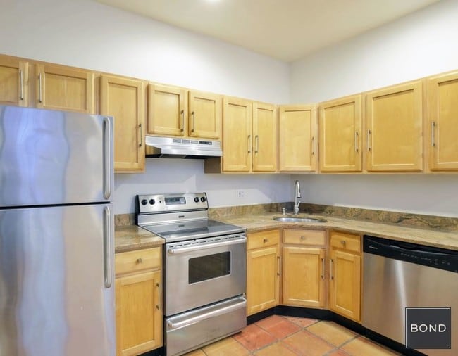 33 Saint Marks Place