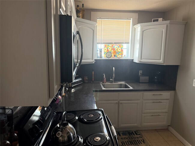 Photo - 5313 Avenue K