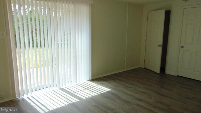 Photo - 25 Brucester Bridge Ct