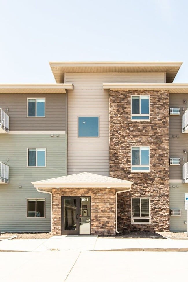 Photo - Dwell at Lakewood