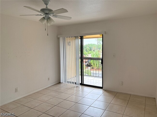 Photo - 2855 Winkler Ave Unit 120