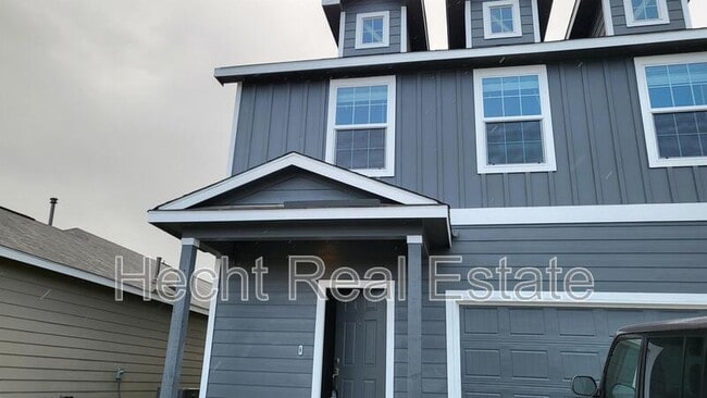 348 Geode Glen