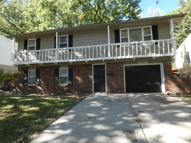 Photo - Beautifully Updated Property In North Kans...