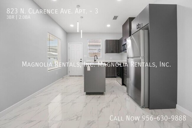 Photo - 1st Month Free with 13 Month Lease Unidad 3