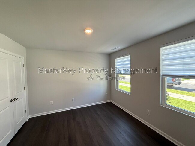 329 Deercroft Dr