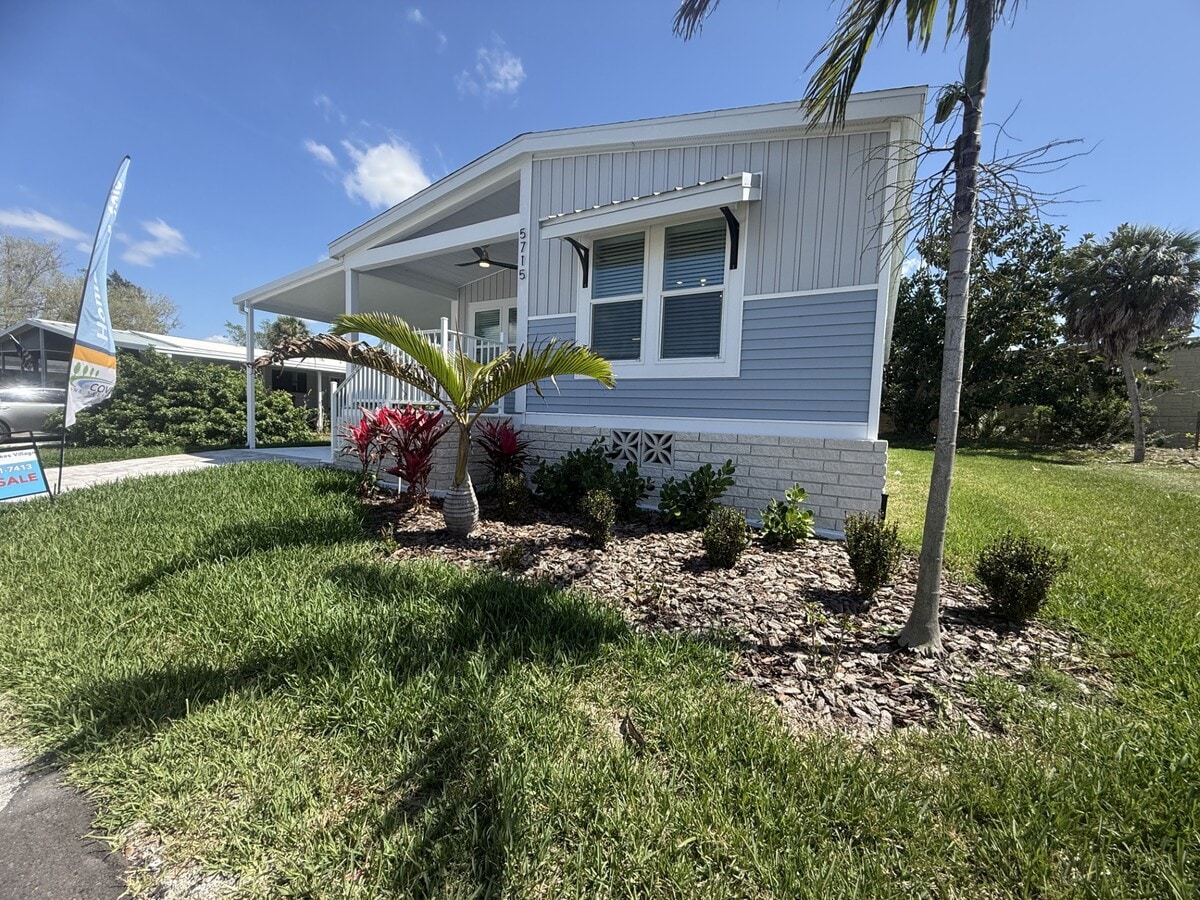 Photo - 5715 Camelford Dr