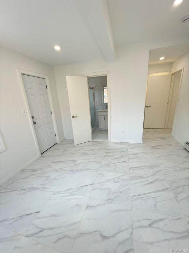 Photo - 41-46 Hampton St