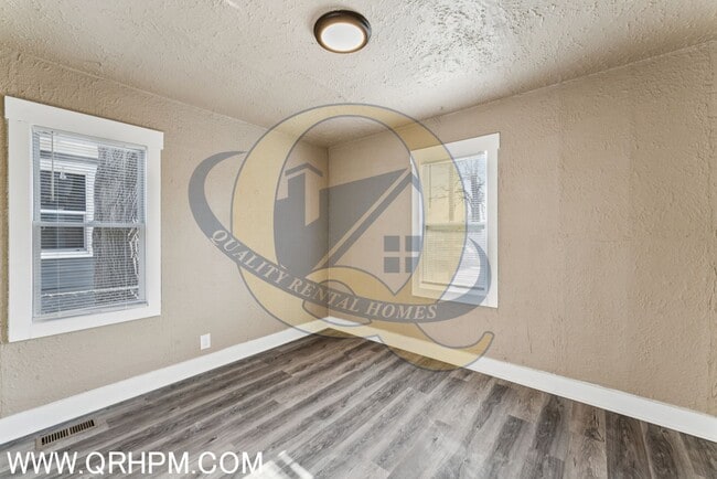 Photo - Available Now in Burton!!!