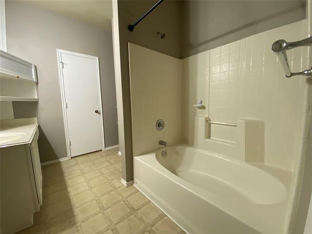 Photo - 6317 Bay Lake Dr