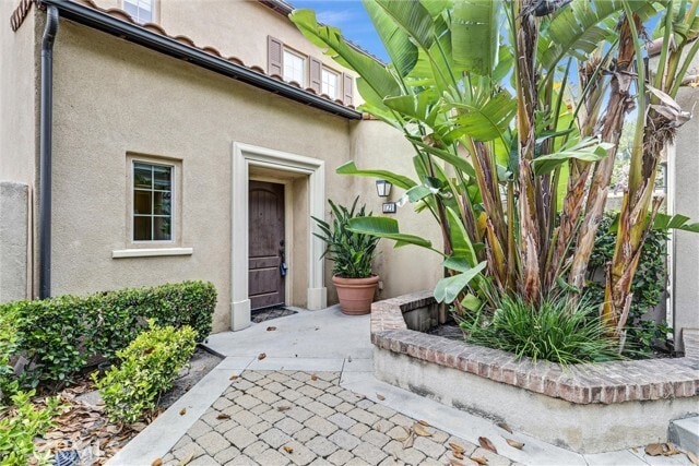 Building Photo - 121 Costa Brava