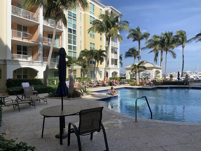 Photo - 806 E Windward Way Unit 111