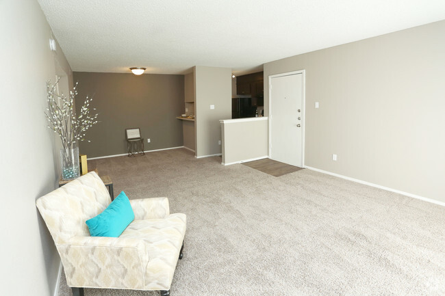 1BR 1BA- Livingroom - The Enclave Rental