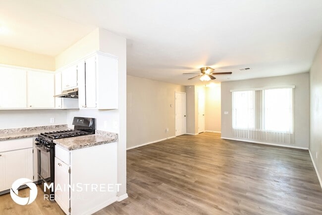 Photo - 317 NW 118th St