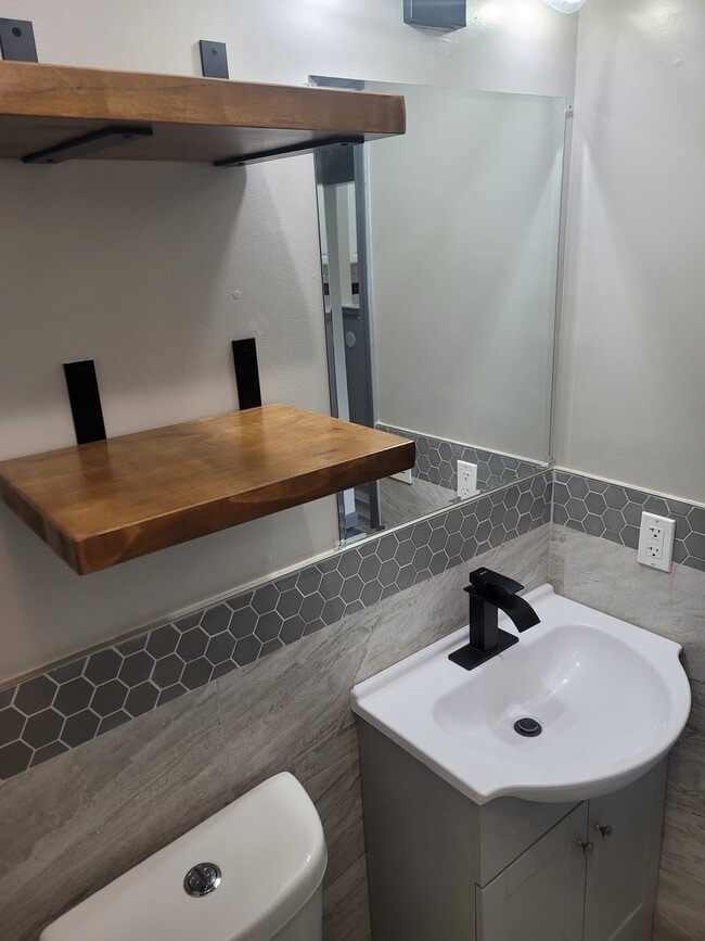 Photo - Soldoris Unit 205