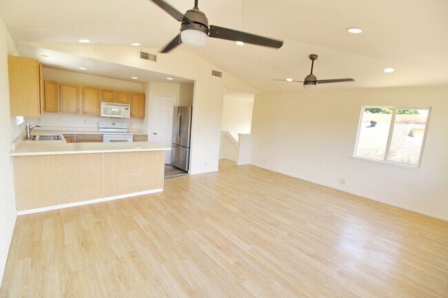 Photo - Island Living in Peaceful Piilani Village ...