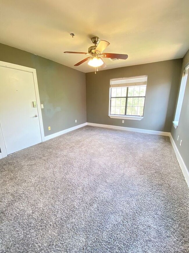 Photo - bed 1 bath in Paseo District