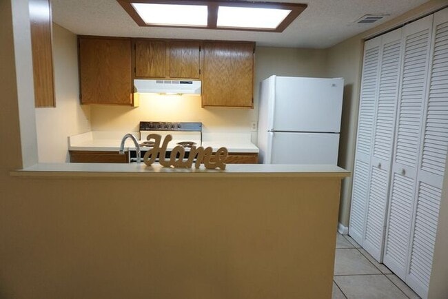 Photo - 2 Bedroom Townhome Near NAS