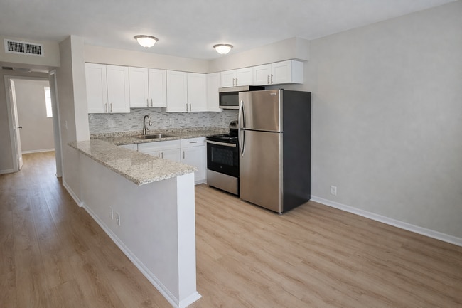 Photo - Villa Rica Apartments