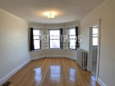 Building Photo - bedroom in Malden MA 02148 Rental