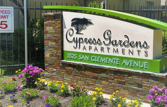 CYPRESS GARDEN APARTMENTS - CYPRESS GARDEN APARTMENTS