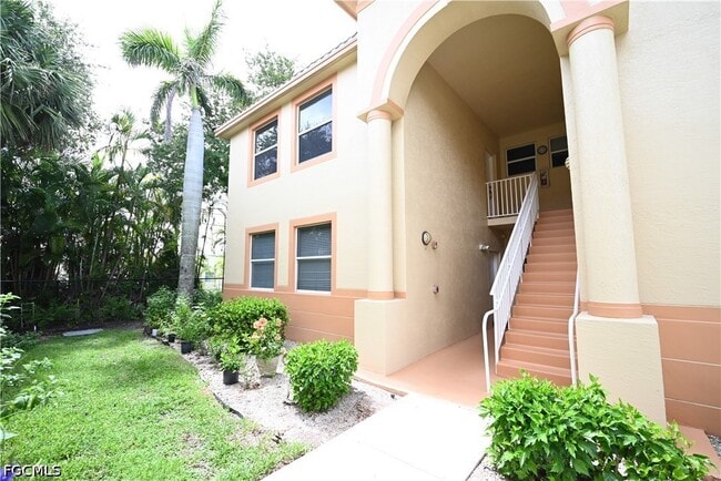 Building Photo - 15449 Bellamar Cir Unit 1221