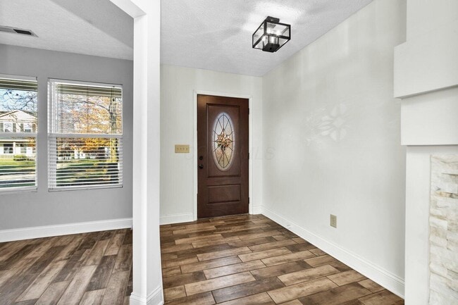 Photo - 7505 Hemrich Dr