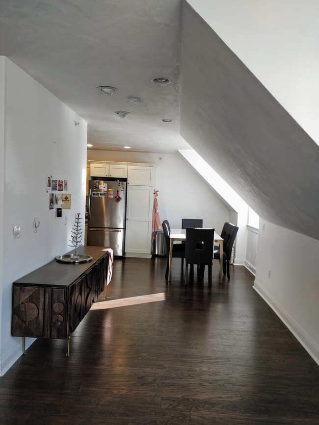 Photo - 74 Elm St Unit 5