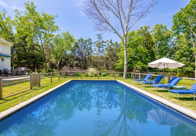 Photo - 27 Fieldview Ln